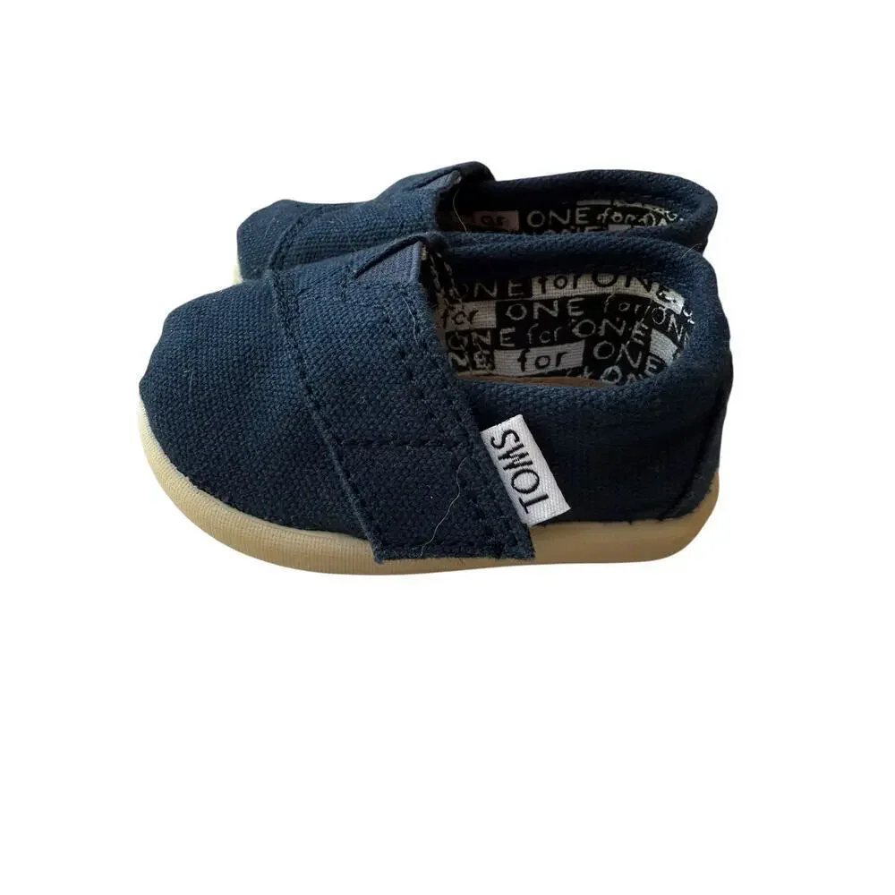 TOMS Boys Navy Alpargata Casual Shoes Size 2